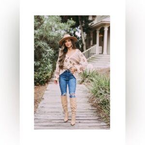 These Three Boutique / Love Riche Cozy Tribal Printed Cardigan Size Small